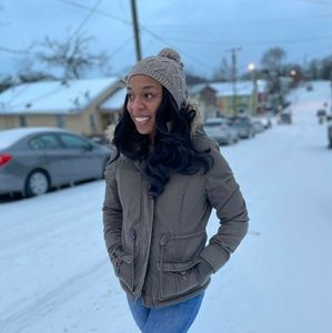 Meet your Posher, Karissa